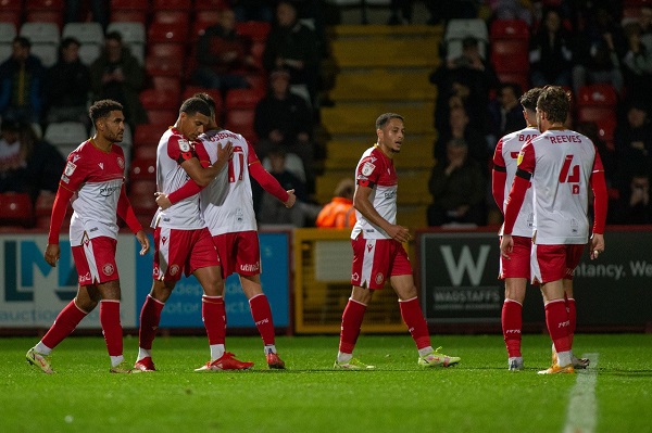 Leyton Orient vs Stevenage | Prediksi Skor Desember 2022