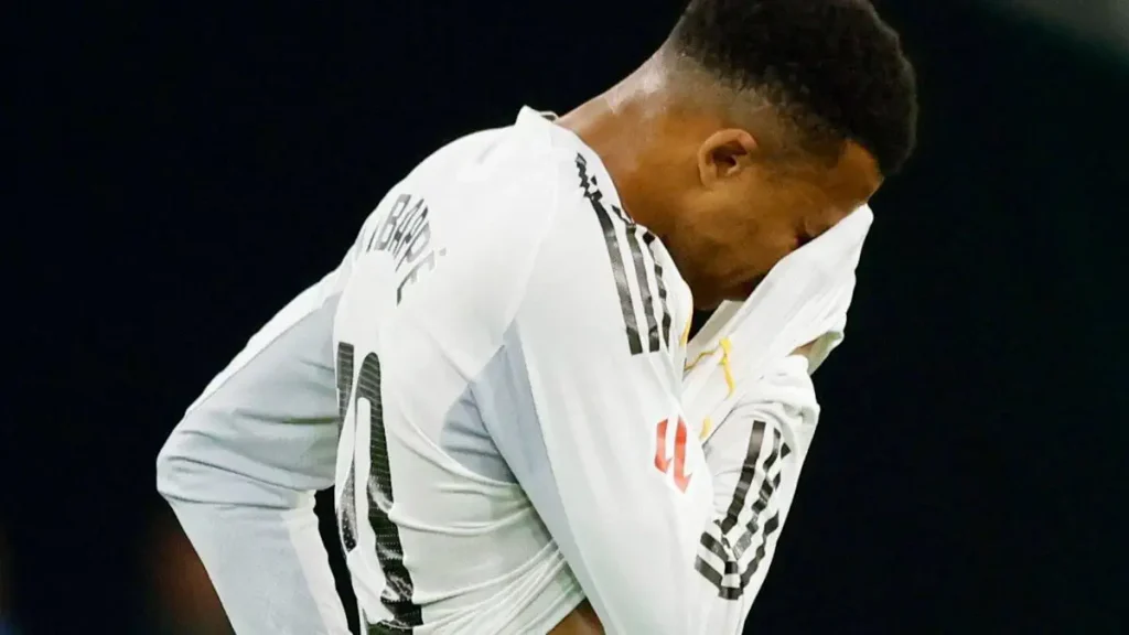 Real Madrid: Kylian Mbappé menimbulkan kekhawatiran setelah digantikan saat melawan Betis
