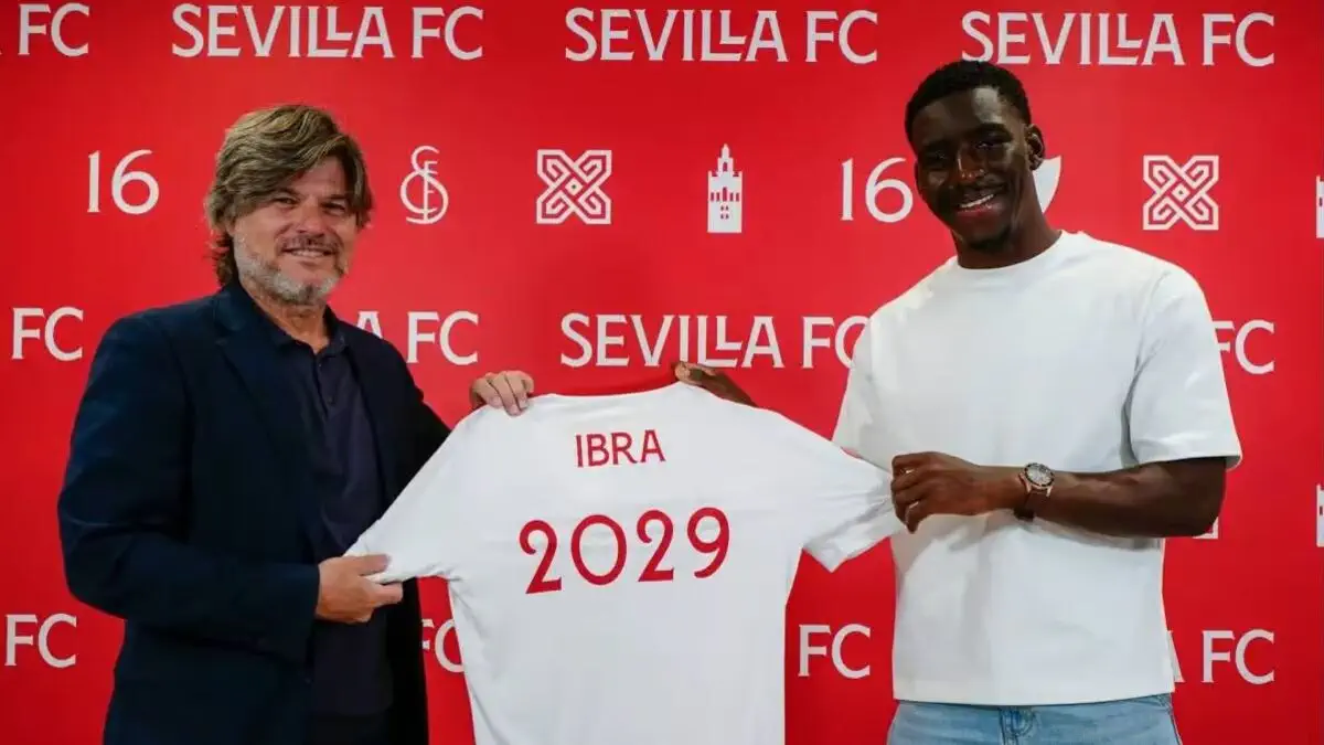 Sevilla: Ibrahima Sow memperpanjang kontraknya