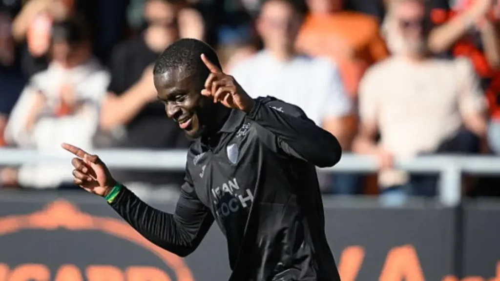 Real Betis Ingin Ajukan Tawaran untuk Bamba Dieng: Akankah Ada Pengalaman Baru untuk Pemain Senegal itu?