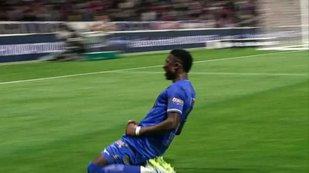 Liga Prancis: Gol menakjubkan Lamine Camara melawan Toulouse
