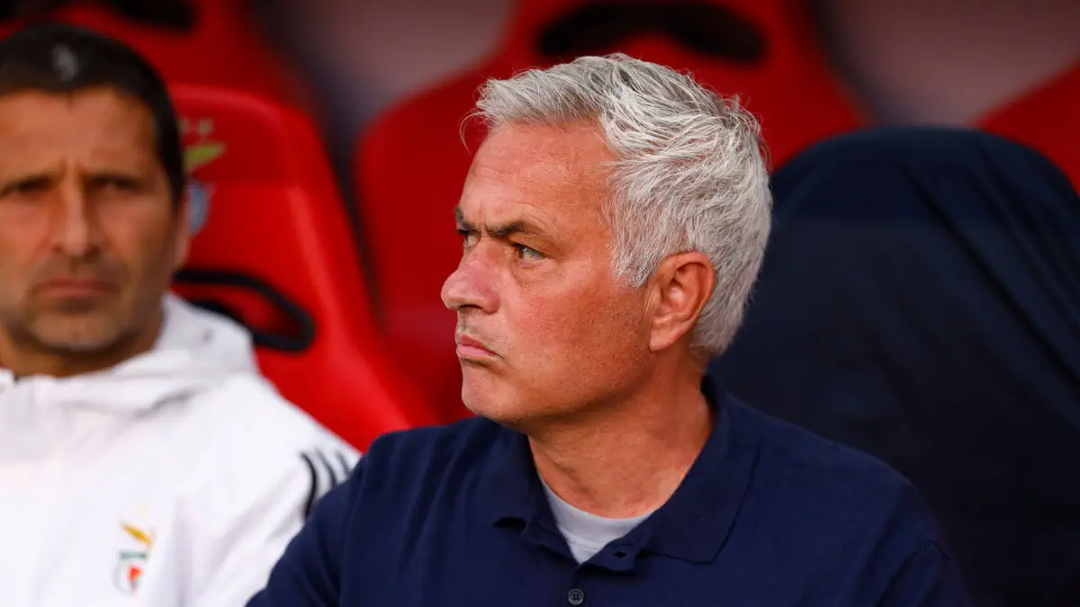 Jose Mourinho menanggapi rumor yang mengaitkannya dengan kembali ke Real Madrid!