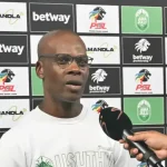 Arthur Zwane mengeluarkan peringatan kepada Chiefs di tengah perebutan tempat CAF