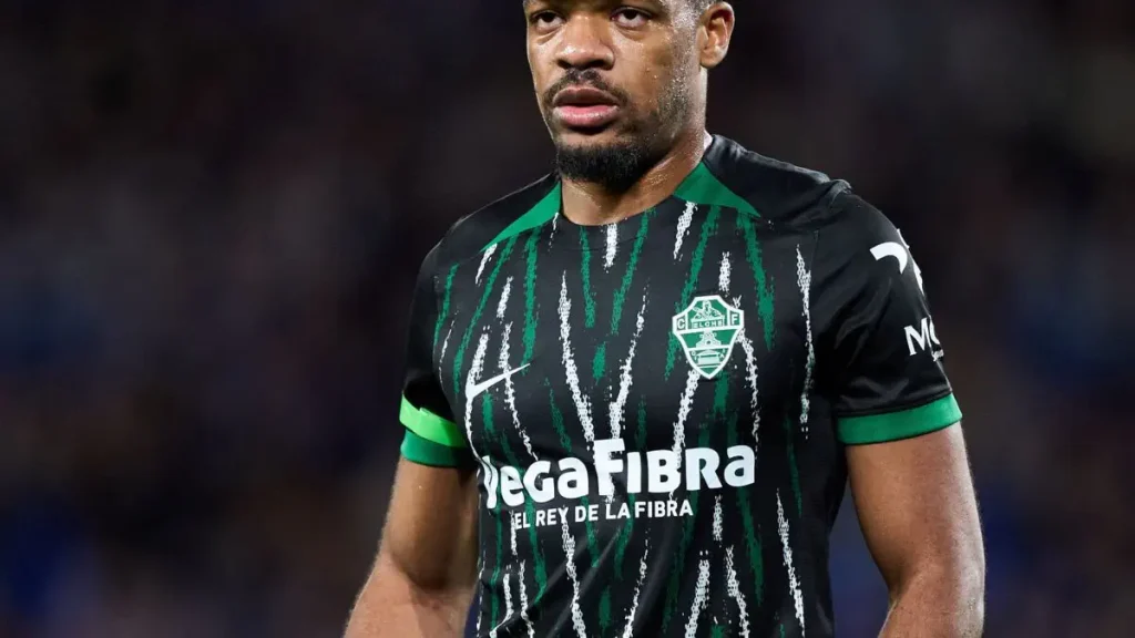 Elche: Diangana kembali ke lineup awal