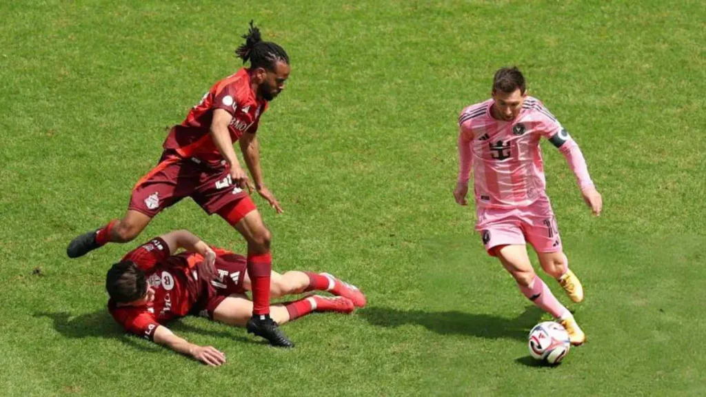 (Video) Lebih cepat dari kilat: Messi mencapai apa yang orang lain gagal lakukan hanya dalam 64 pertandingan