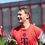 Manuel Neuer Ungkap Keinginan Perpanjang Kontrak Bayern Munich Hingga 2027