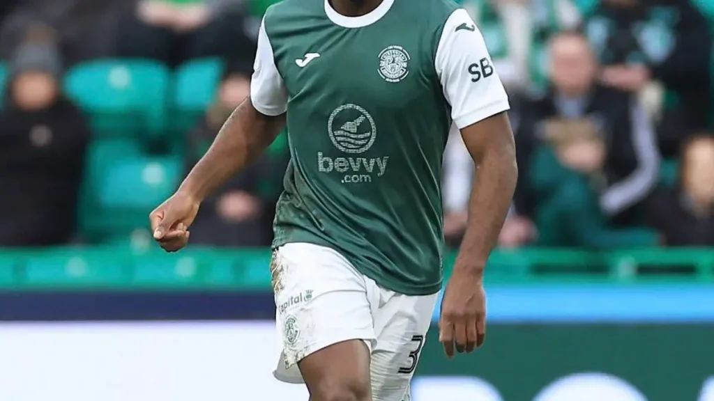 Hibernian FC: kekhawatiran atas Rocky Bushiri setelah pergantian pemain karena cedera