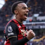 Barca mempertimbangkan Kroupi jika kesepakatan Julián Álvarez gagal