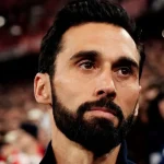 Fulham: Alvaro Arbeloa di garis bidik