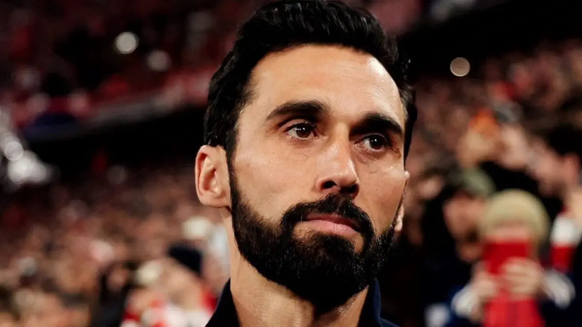 Fulham: Alvaro Arbeloa di garis bidik