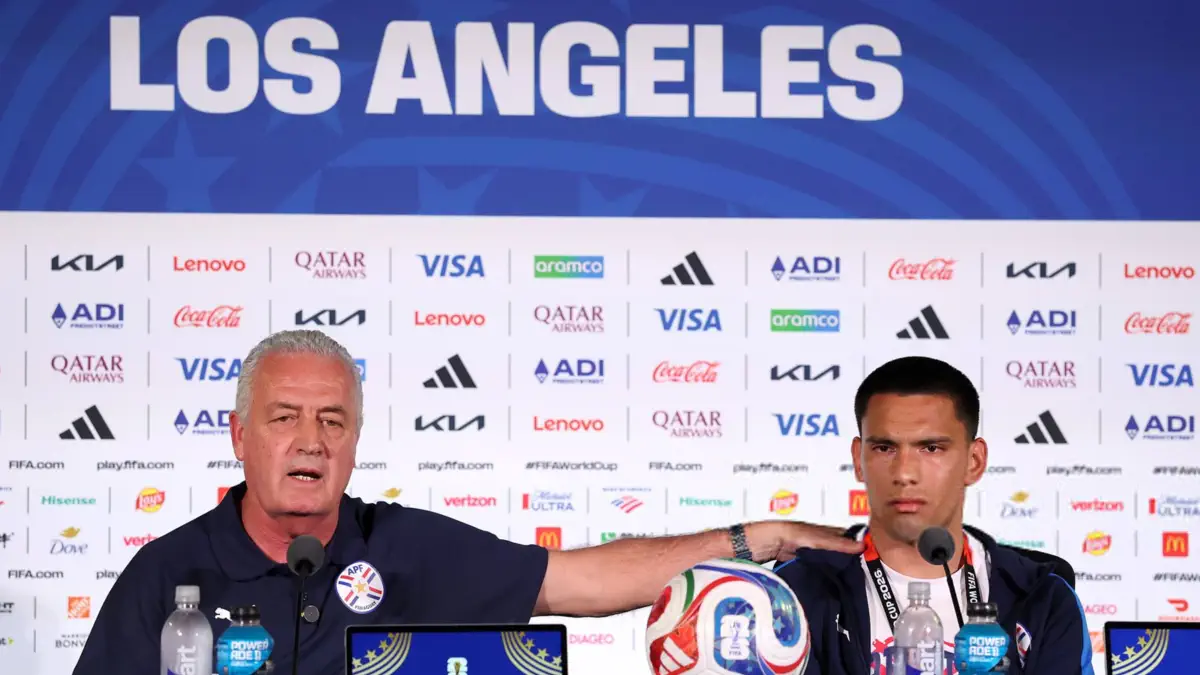 Berapa tahapan terjauh yang dicapai Amerika Serikat dan Paraguay dalam sejarah Piala Dunia?