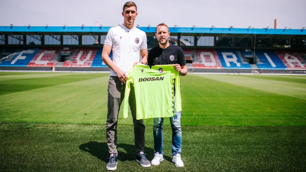 Piala Dunia 2026: Florian Wiegele, pemain tertinggi di turnamen tersebut